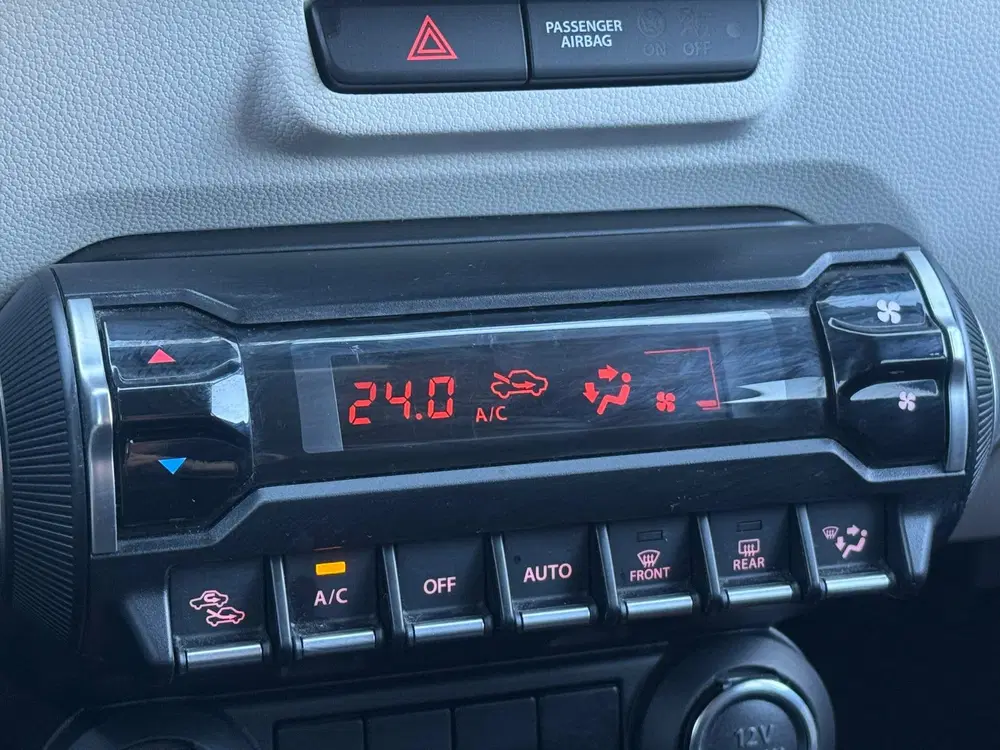 Suzuki Ignis 1.2 Smart Hybrid Stijl APPLE CAR PLAY TREK uit 2019, foto 15