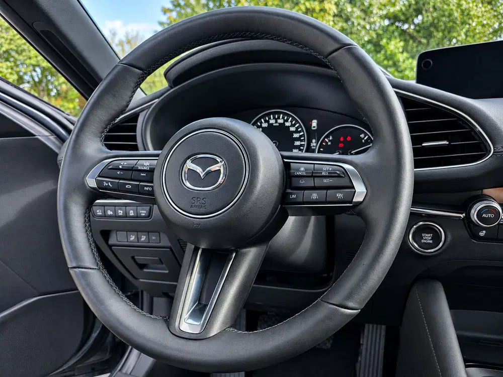 Mazda 3 2.5 e-SkyActiv-G M Hybrid 140 Takumi uit 2025, foto 12