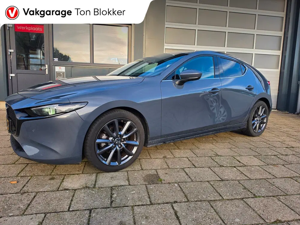 Mazda 3 2.5 e-SkyActiv-G M Hybrid 140 Takumi uit 2025, foto 3