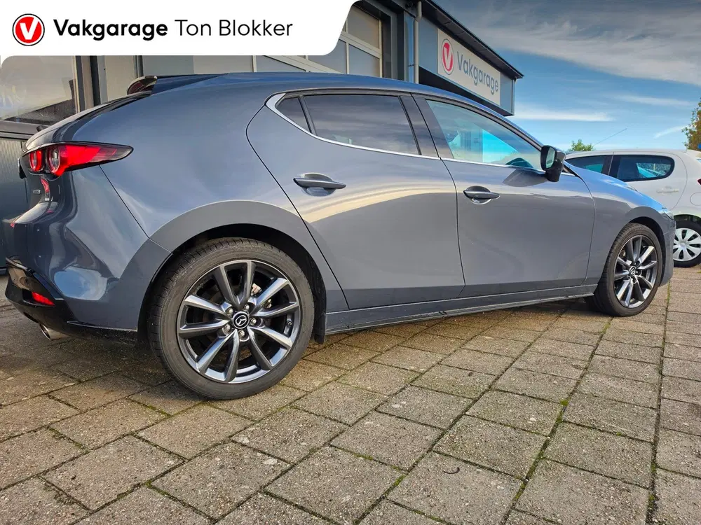 Mazda 3 2.5 e-SkyActiv-G M Hybrid 140 Takumi uit 2025, foto 7