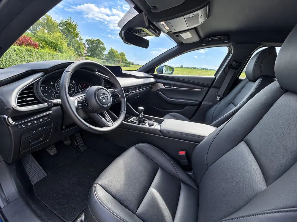 Mazda 3 2.5 e-SkyActiv-G M Hybrid 140 Takumi uit 2025, foto 8