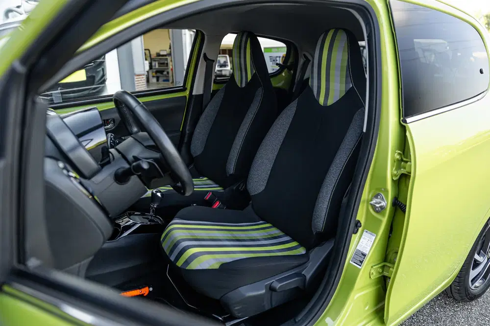 Peugeot 108 1.0 e-VTi Allure uit 2019, foto 5