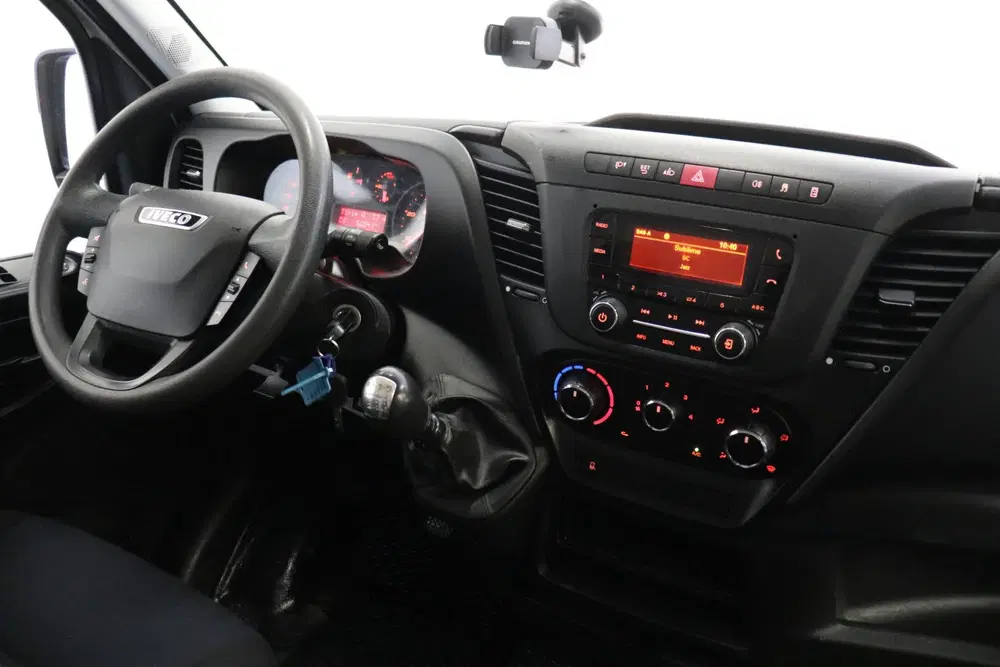 Iveco Daily 35S12V 2.3 L2H2 EURO 6 uit 2019, foto 3