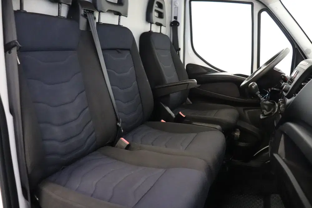Iveco Daily 35S12V 2.3 L2H2 EURO 6 uit 2019, foto 5