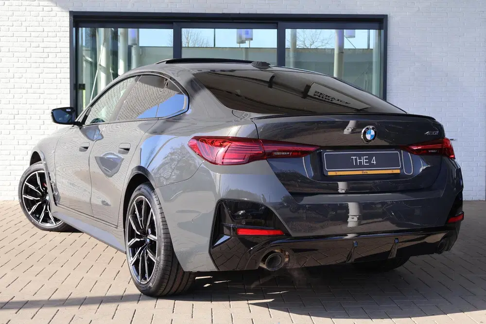 BMW 4-serie Coupé 420i M Sportpakket Pro uit 2025, foto 2