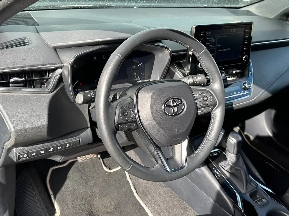 Toyota Corolla 2.0 Hybrid Dynamic uit 2021, foto 4