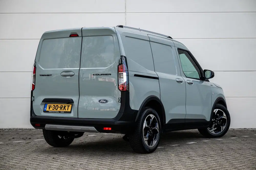 Ford Transit Courier 1.0 EcoBoost 125pk AUT. Active uit 2024, foto 2