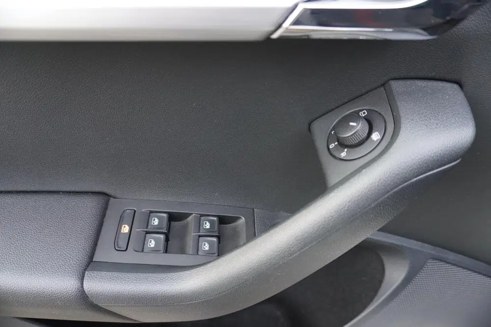 Skoda Octavia 1.0 TSI Greentech Sport Business uit 2019, foto 15