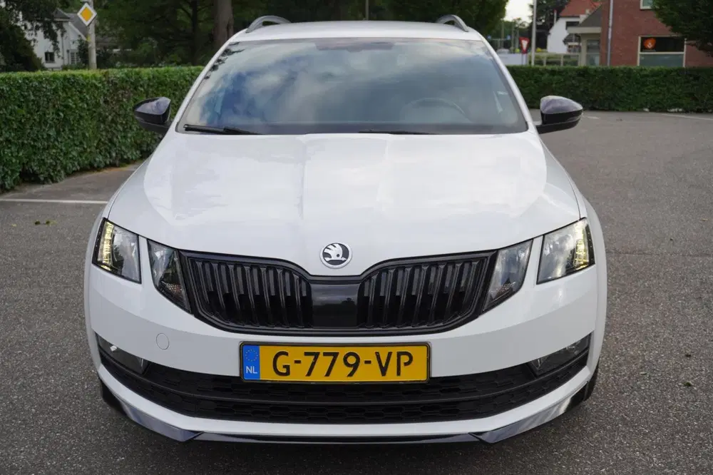 Skoda Octavia 1.0 TSI Greentech Sport Business uit 2019, foto 7