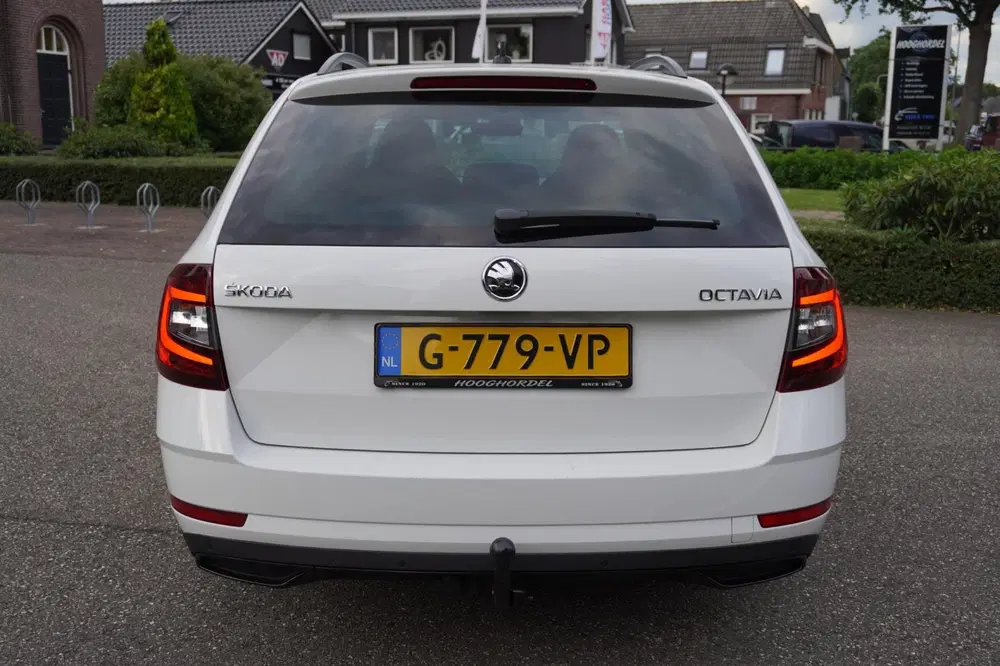 Skoda Octavia 1.0 TSI Greentech Sport Business uit 2019, foto 8