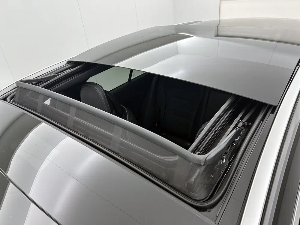 Mercedes-Benz E-Klasse 300 e Sport Edition uit 2025, foto 14