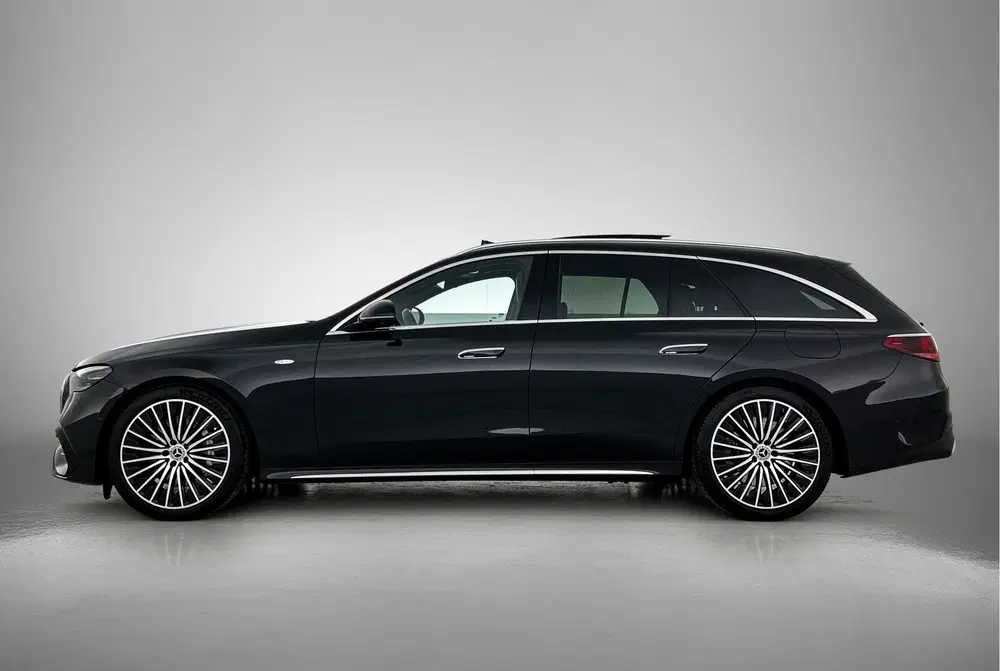 Mercedes-Benz E-Klasse 300 e Sport Edition uit 2025, foto 3