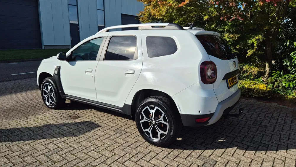 Dacia Duster 1.3 TCe 4x4 Prestige CLIMA-NAVI-11-2020 uit 2020, foto 2