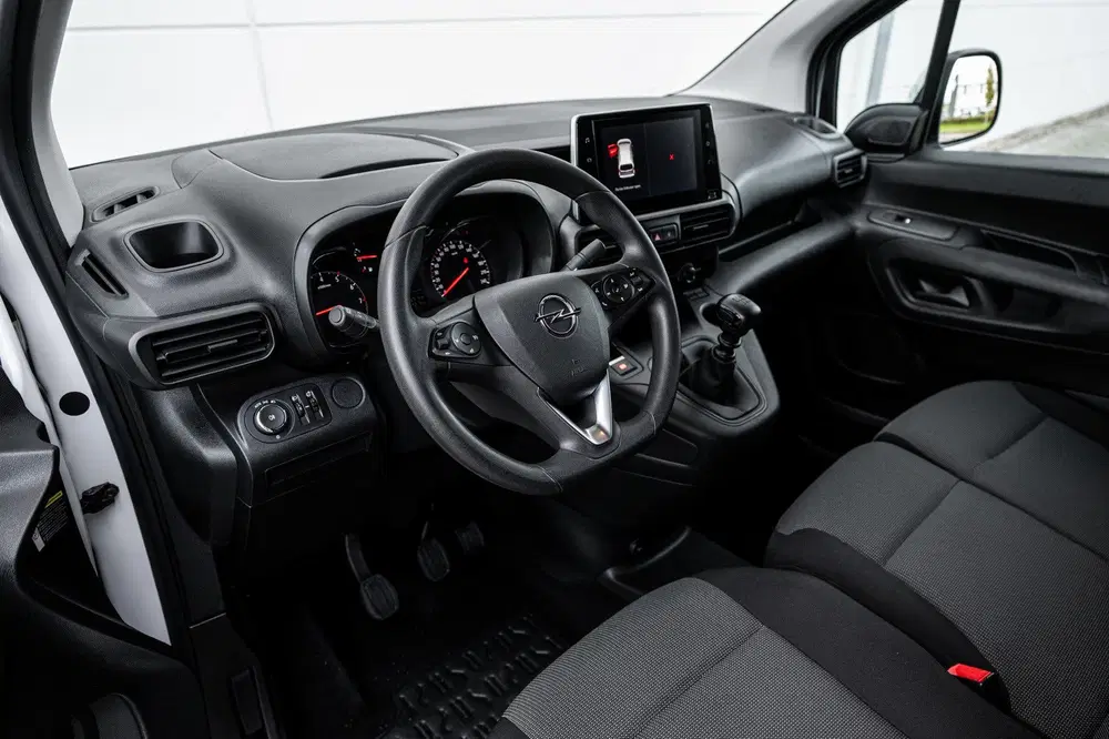 Opel Combo 1.2 Turbo 110pk 3-PRS MARGE uit 2021, foto 3