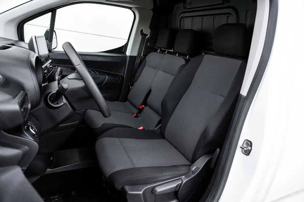 Opel Combo 1.2 Turbo 110pk 3-PRS MARGE uit 2021, foto 4