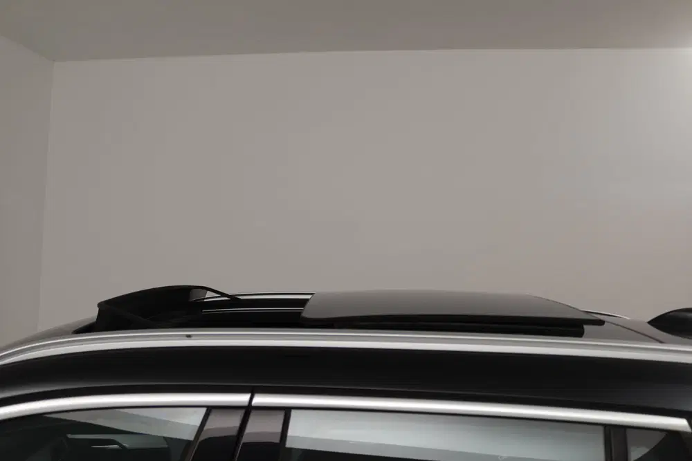 BMW X1 sDrive20i VDL Nedcar Edition (PANORAMADAK uit 2019, foto 5