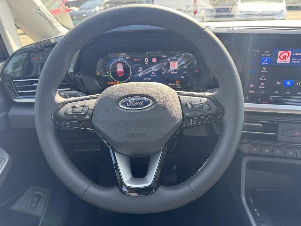 Ford Tourneo Connect 1.5 EcoBoost PHEV L2 Titanium uit 2026, foto 14