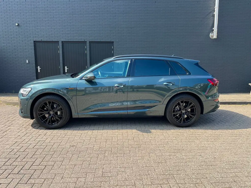 Audi e-tron 55 quattro S edition 95 kWh SOH 92 uit 2022, foto 14