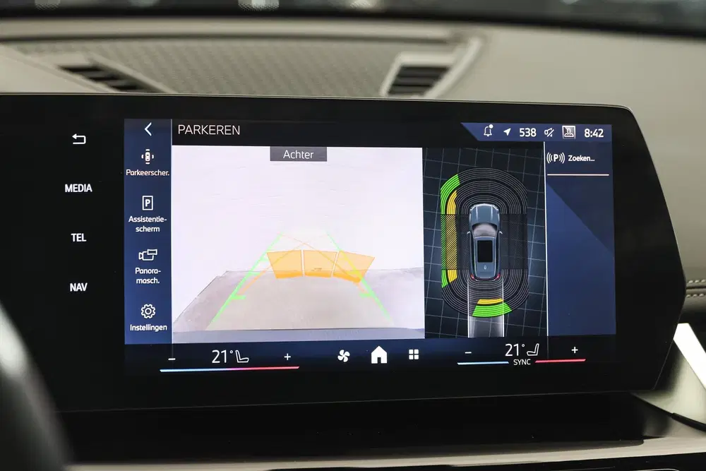 BMW iX1 eDrive20 M Sport uit 2025, foto 15