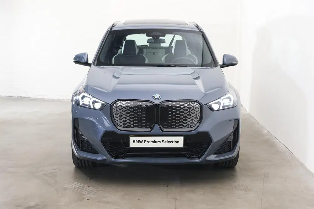 BMW iX1 eDrive20 M Sport uit 2025, foto 6