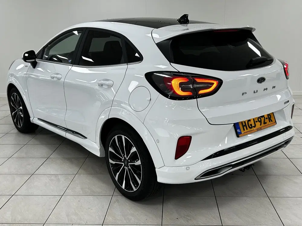 Ford Puma 1.0 EcoBoost 155 Hybrid ST-Line Vignale uit 2021, foto 6