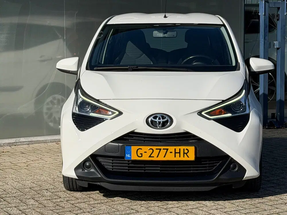Toyota Aygo 1.0 VVT-i x-play Automaat Camera Carplay uit 2019, foto 4