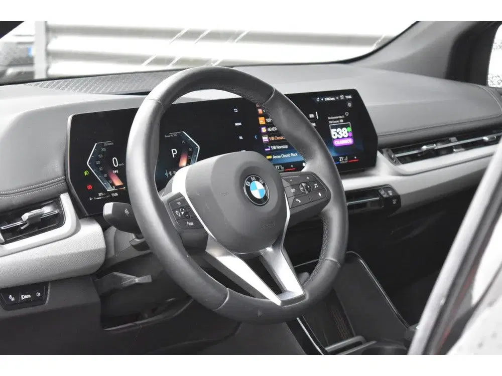 BMW 2-serie 2 Serie Active Tourer 223i xDrive LED uit 2024, foto 4
