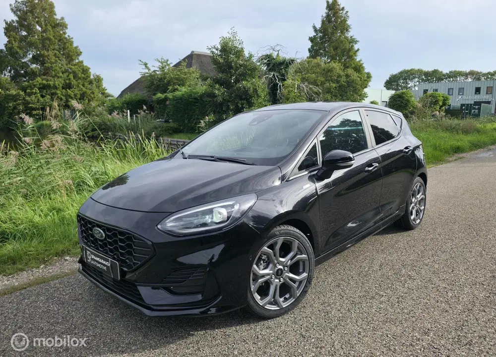 Ford Fiesta 1.0 EcoBoost Hybrid ST-Line X uit 2024