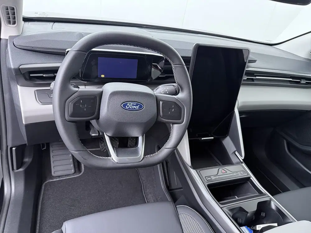 Ford Explorer Style RWD 58 kWh uit 2026, foto 12