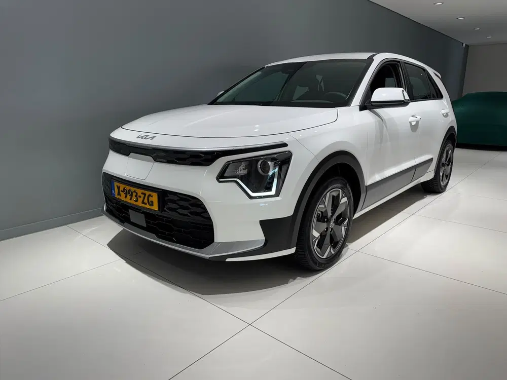 Kia Niro 64 uit 2024, foto 2