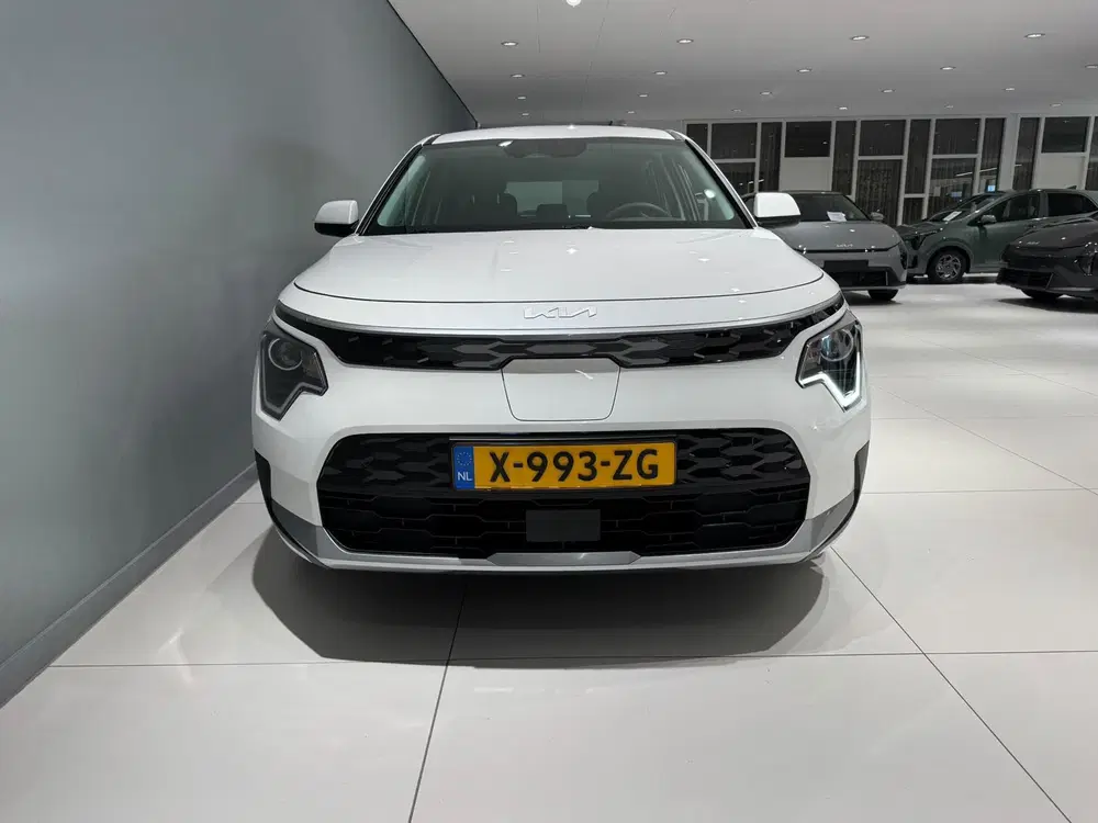 Kia Niro 64 uit 2024, foto 3
