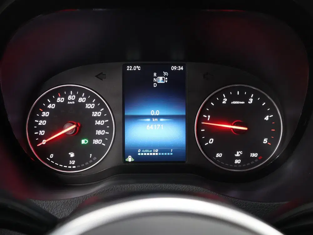Mercedes-Benz Sprinter 315 CDI uit 2023, foto 11