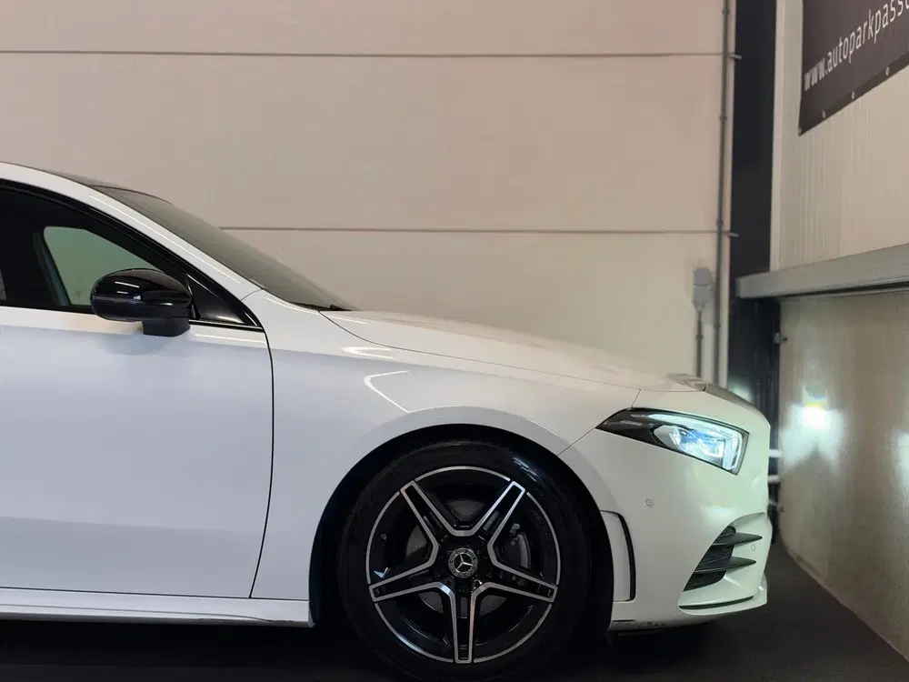 Mercedes-Benz A-Klasse 200 AMG Pano uit 2019, foto 10