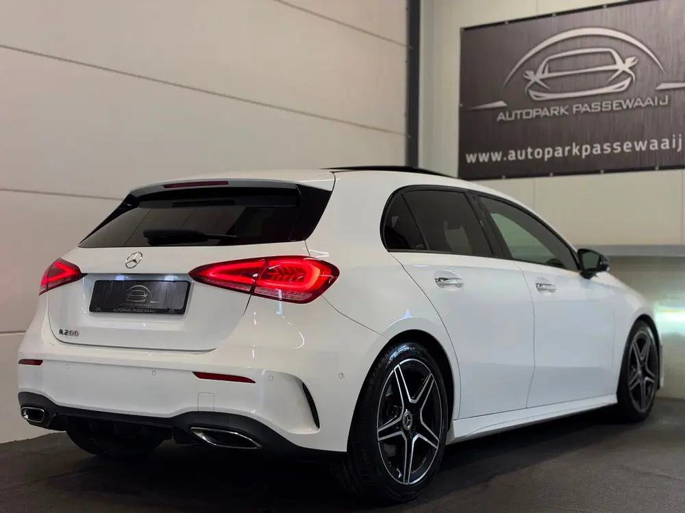 Mercedes-Benz A-Klasse 200 AMG Pano uit 2019, foto 6