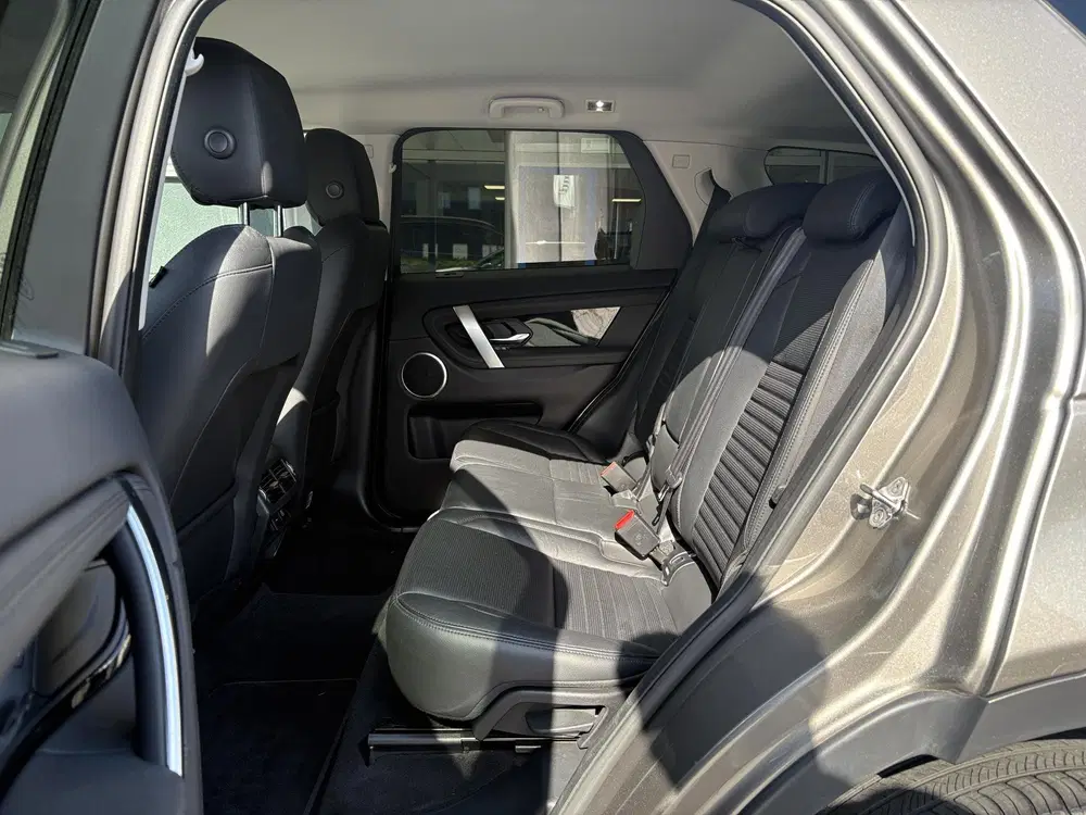 Land Rover Discovery Sport P300e 1.5 S uit 2021, foto 14
