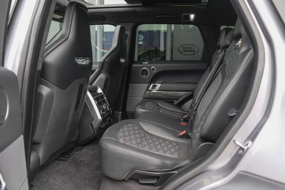 Land Rover Range Rover Sport P575 SVR 575pk Panoramadak *BTW uit 2021, foto 10