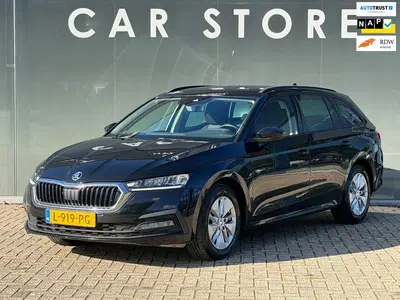 Skoda Octavia 1.0 e-TSI Ambition DIGITAL COCKPIT uit 2021
