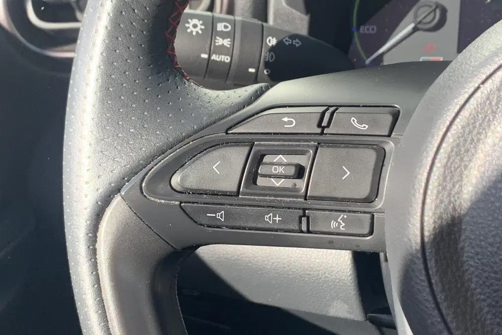 Toyota Yaris Cross 1.5 Hybrid GR Sport uit 2023, foto 12