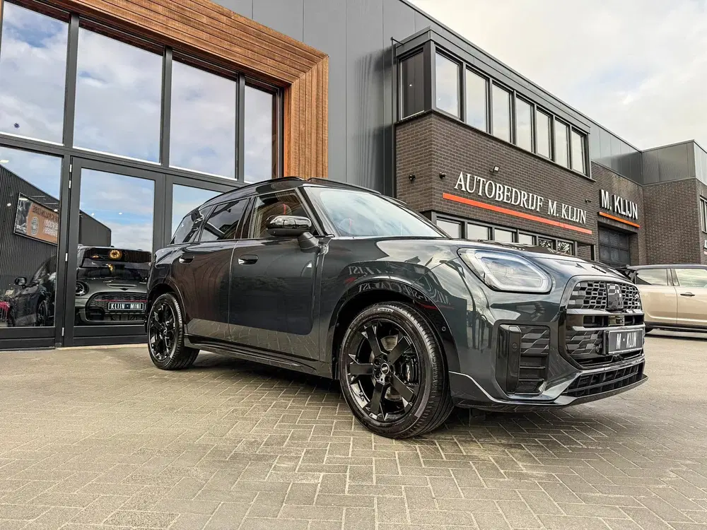 Mini Countryman Mini Countryman 1.5 C John Cooper Works L uit 2025