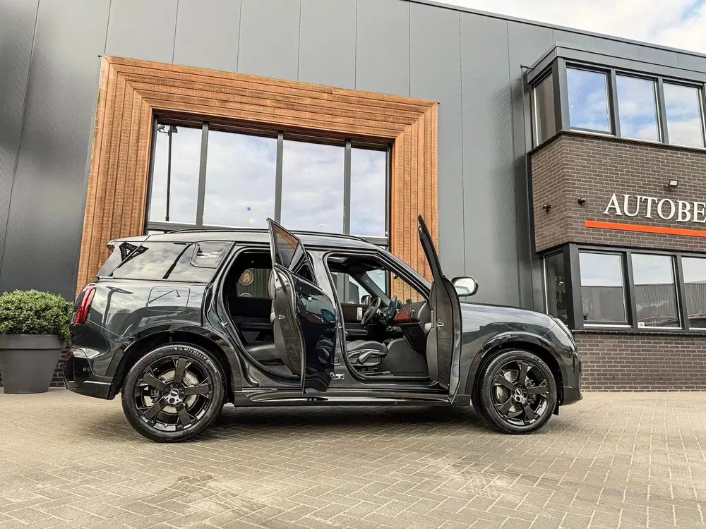 Mini Countryman Mini Countryman 1.5 C John Cooper Works L uit 2025, foto 14