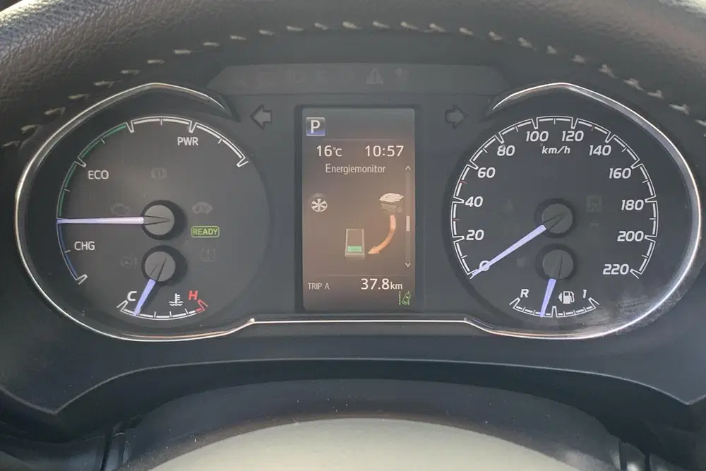 Toyota Yaris 1.5 Hybrid Executive uit 2019, foto 13