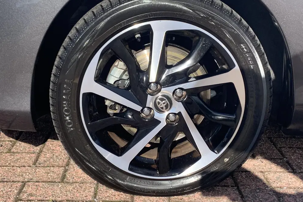 Toyota Yaris 1.5 Hybrid Executive uit 2019, foto 6