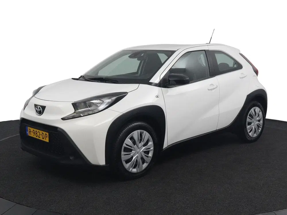 Toyota Aygo X 1.0 VVT-i MT Play uit 2022, foto 11