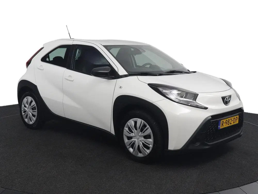 Toyota Aygo X 1.0 VVT-i MT Play uit 2022, foto 14