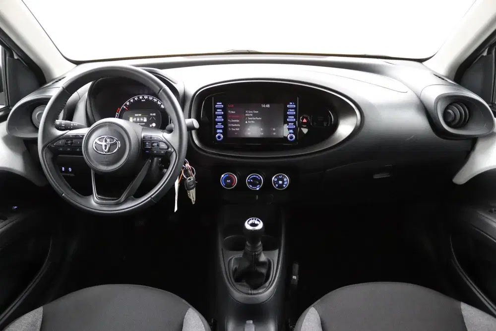 Toyota Aygo X 1.0 VVT-i MT Play uit 2022, foto 3