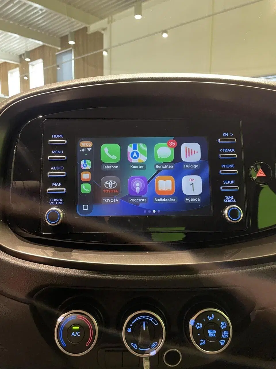 Toyota Aygo X 1.0 VVT-i MT Play uit 2022, foto 6