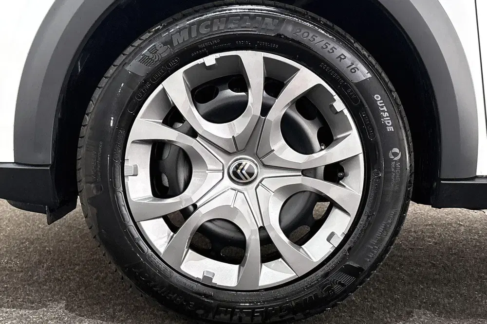 Citroën C3 Citroen C3 1.2 Turbo 100pk You Airco Parke uit 2026, foto 8