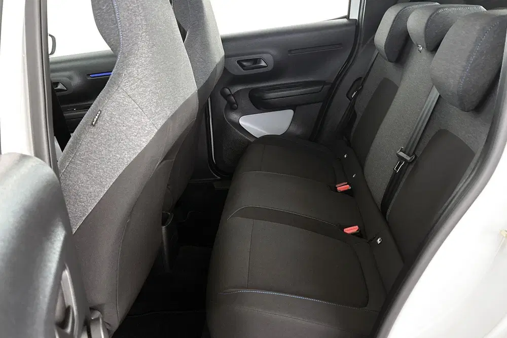 Citroën C3 Citroen C3 1.2 Turbo 100pk You Airco Parke uit 2026, foto 9