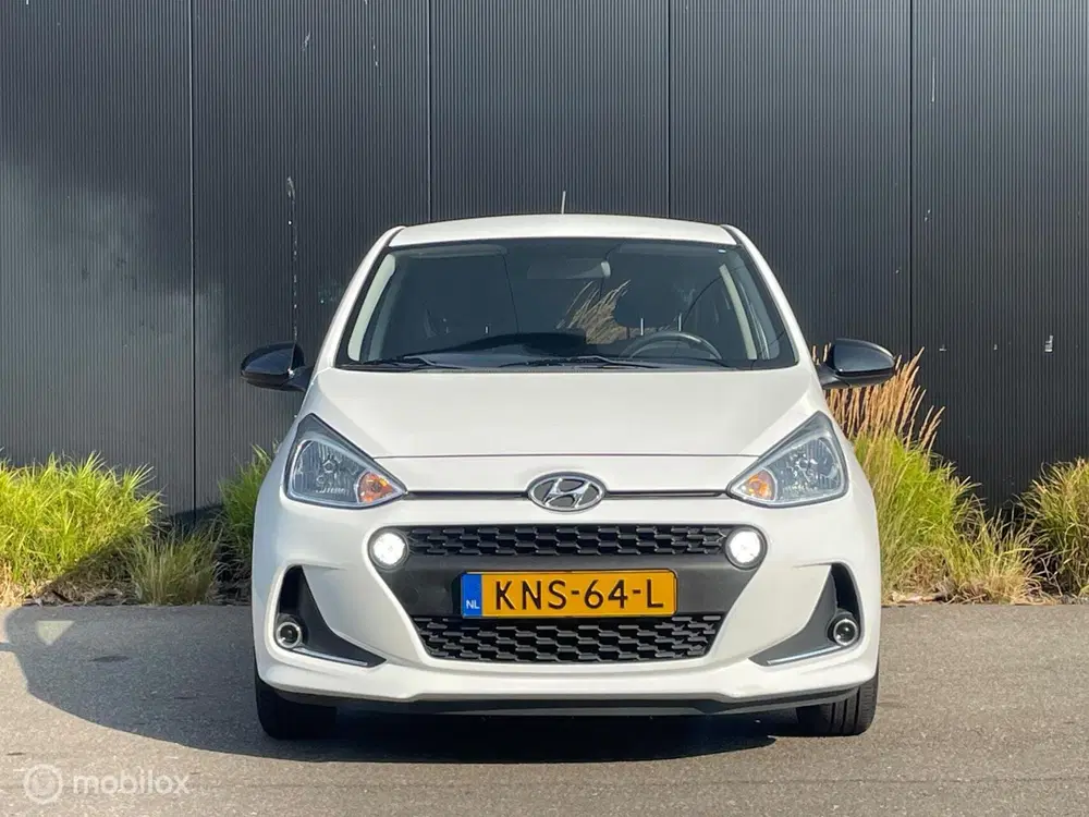 Hyundai i10 1.0i Comfort uit 2019, foto 2