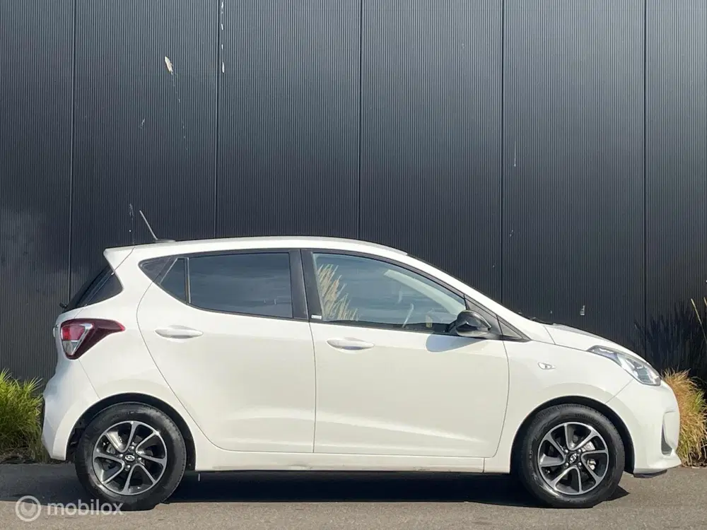 Hyundai i10 1.0i Comfort uit 2019, foto 3
